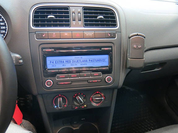 Volkswagen Polo 15 of 18