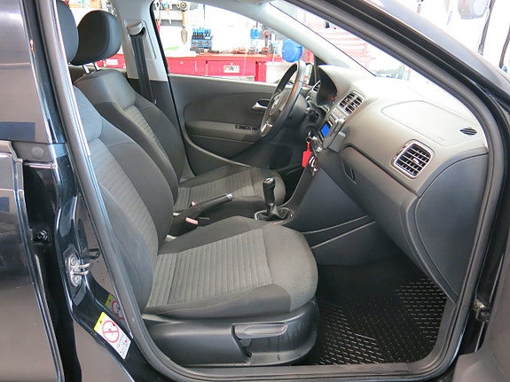 Volkswagen Polo 17 of 18