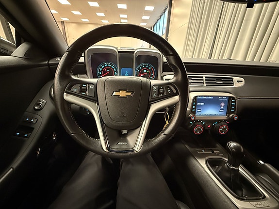 Chevrolet Camaro 12 of 13