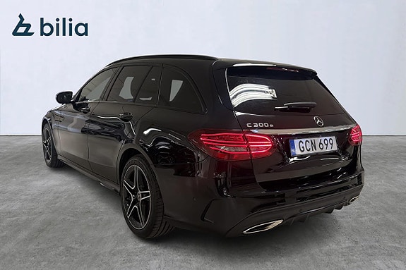 Mercedes-Benz C300 e 3 of 19