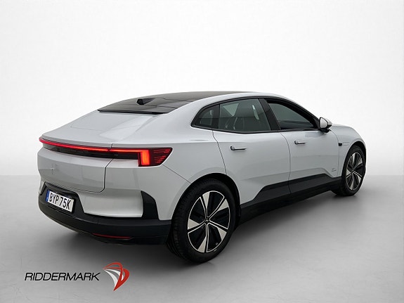 Polestar 4 5 of 30