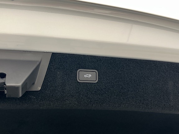 Polestar 4 28 of 30
