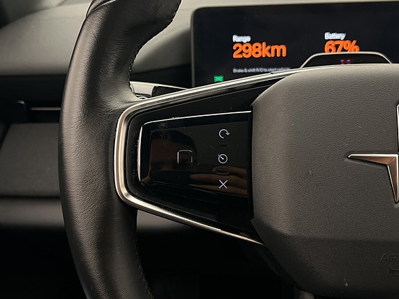 Polestar 4 13 of 30