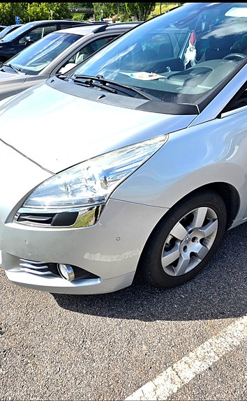 Peugeot 5008 3 of 4