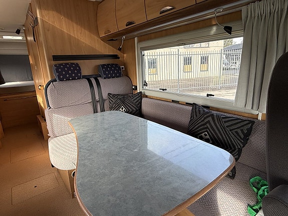 Bürstner Elegance I 821 /Stort Garage/ Alde 8 of 14