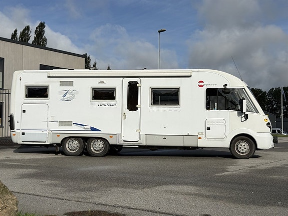 Bürstner Elegance I 821 /Stort Garage/ Alde 2 of 14