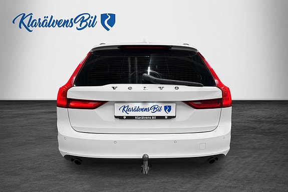 Volvo V90 7 of 18