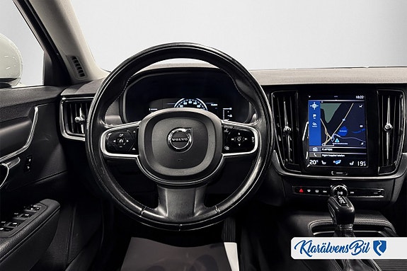 Volvo V90 9 of 18
