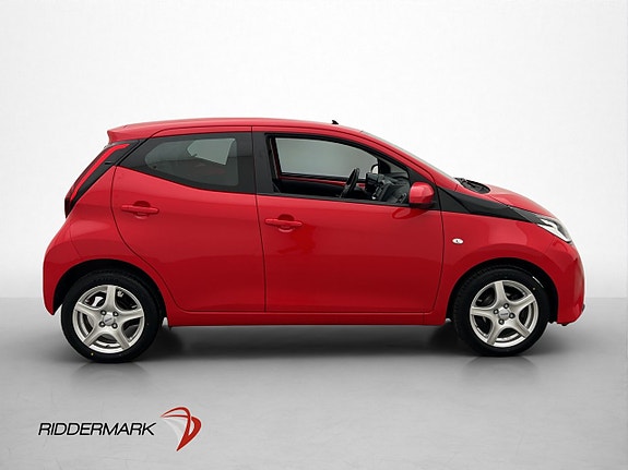 Toyota Aygo 9 of 30