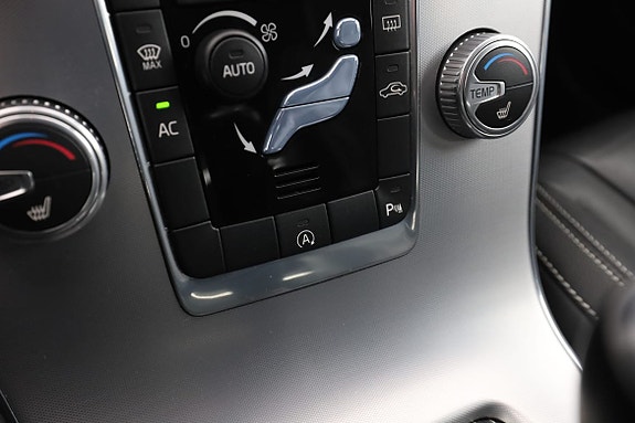 Volvo V60 25 of 30