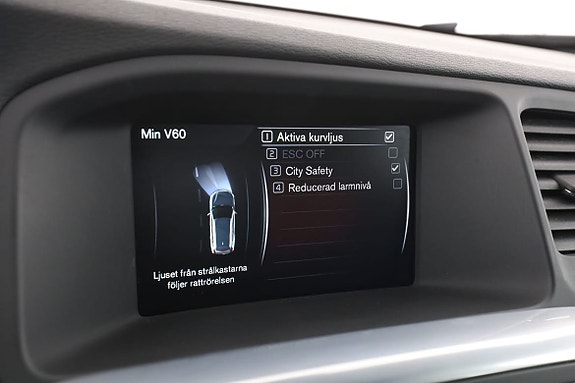 Volvo V60 22 of 30