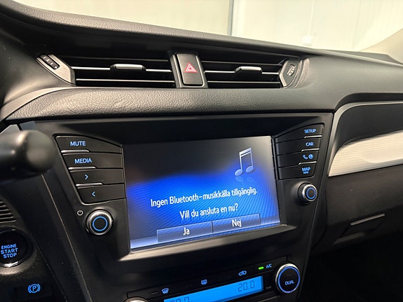 Toyota Avensis 14 of 18