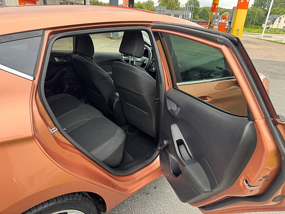 Ford Fiesta 16 of 16