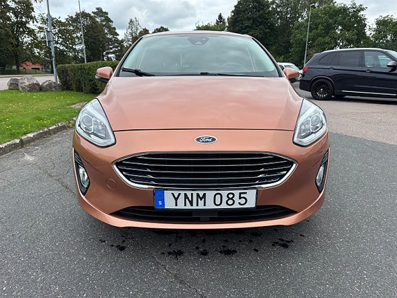 Ford Fiesta 11 of 16