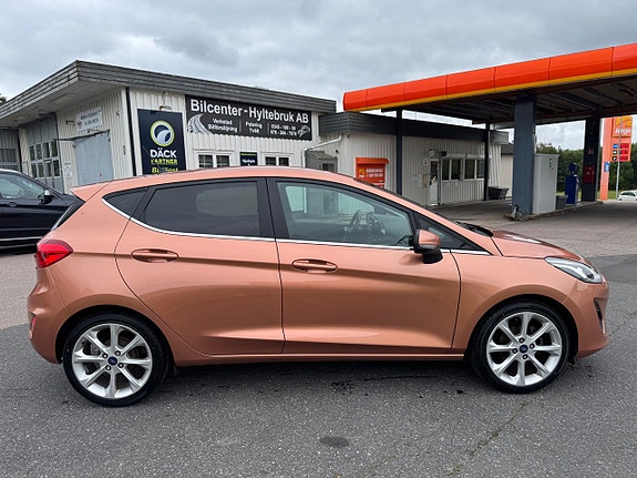 Ford Fiesta 6 of 16