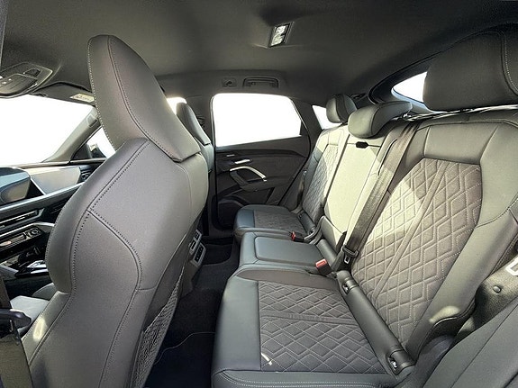 Audi Q5 11 of 14