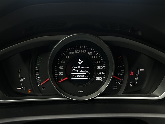Volvo V40 13 of 21