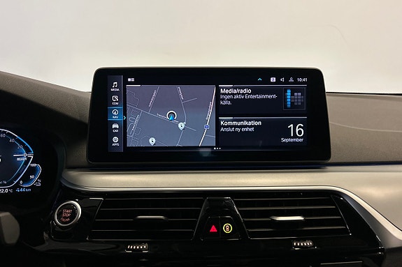 BMW 530e 14 of 24
