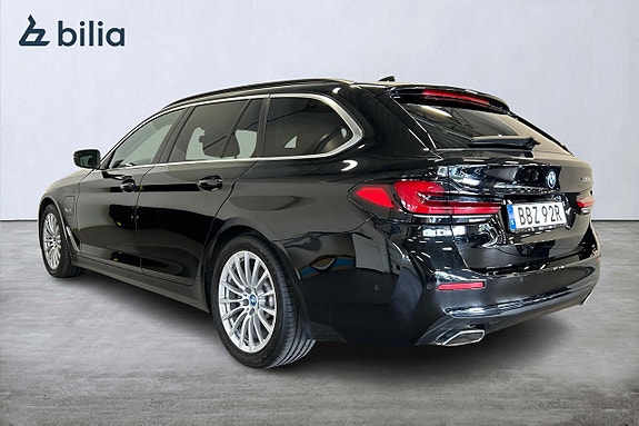 BMW 530e 5 of 24