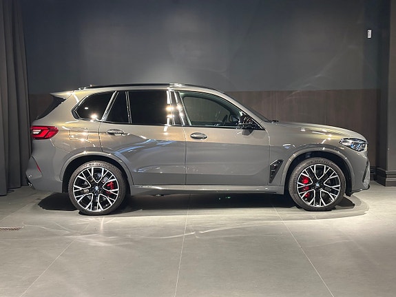BMW X5 M 4 of 30