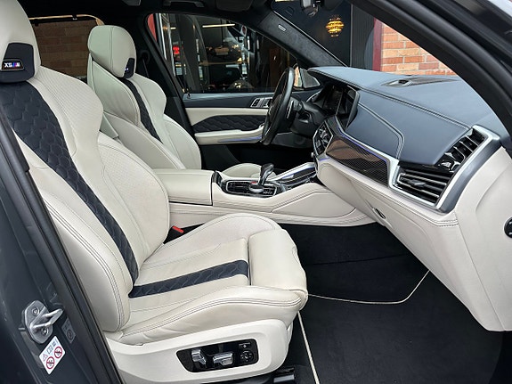 BMW X5 M 9 of 30