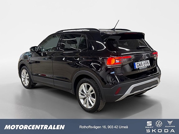 Volkswagen T-Cross 3 of 21