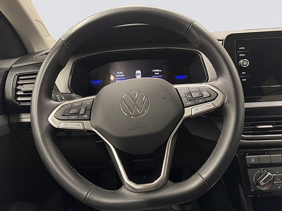 Volkswagen T-Cross 10 of 21
