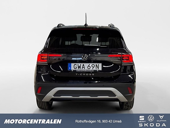 Volkswagen T-Cross 4 of 21