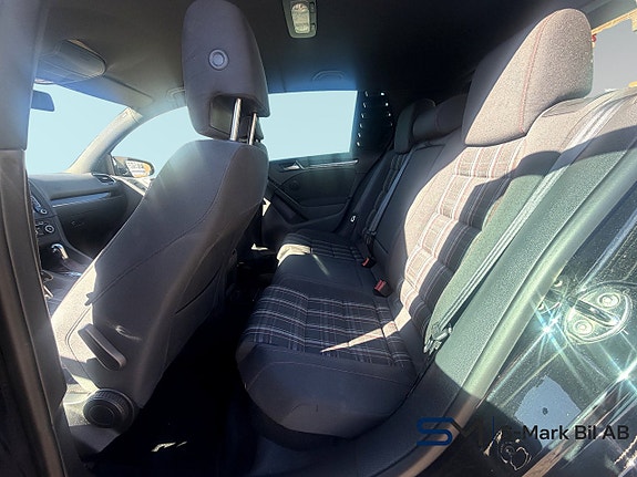 Volkswagen Golf I 18 of 19
