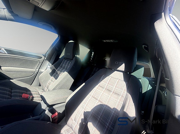 Volkswagen Golf I 14 of 19
