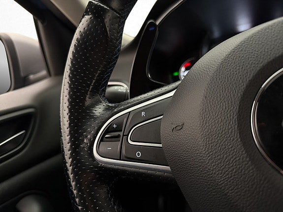 Renault Megane 16 of 30