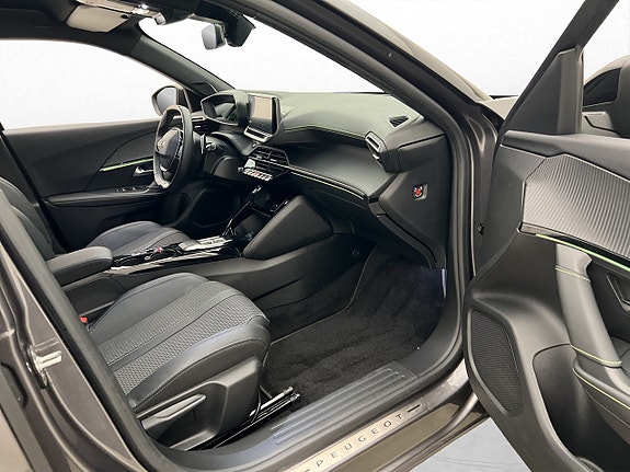 Peugeot 2008 15 of 27