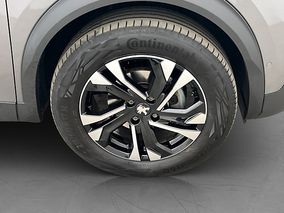 Peugeot 2008 10 of 27
