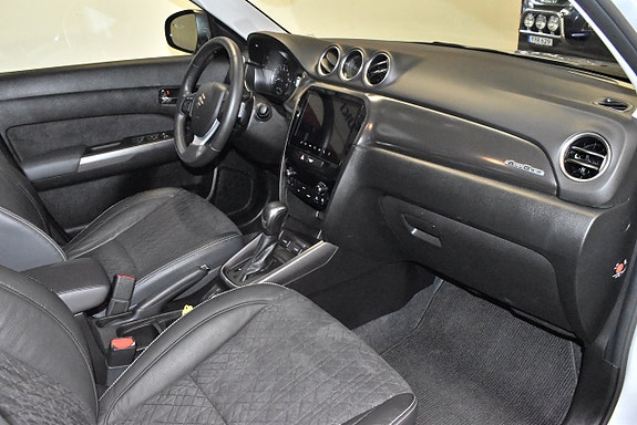 Suzuki Vitara 10 of 23