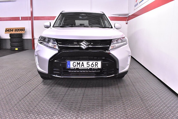 Suzuki Vitara 3 of 23