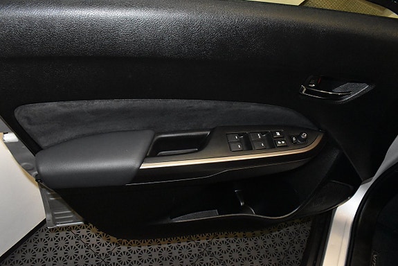 Suzuki Vitara 7 of 23