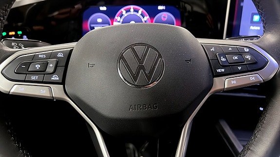 Volkswagen Golf I 18 of 21