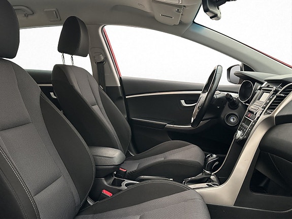 Hyundai i30 14 of 30