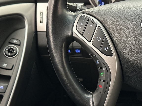 Hyundai i30 18 of 30