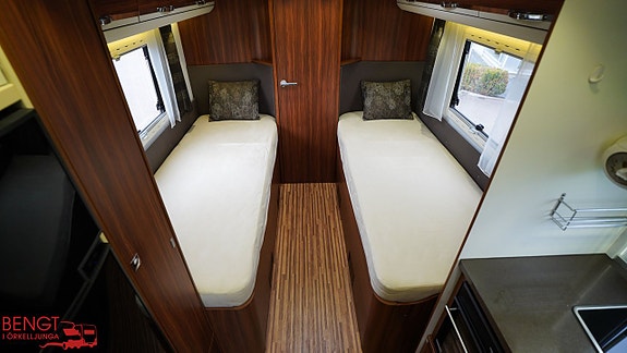 Adria Coral S 670 SLT | Låga enkelsängar | ALDE 14 of 21