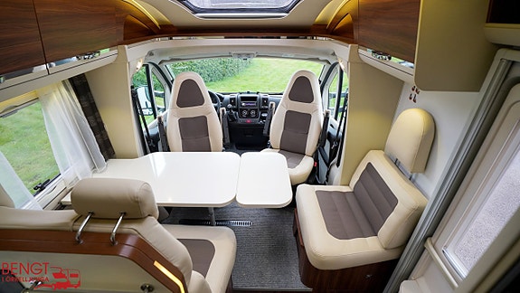 Adria Coral S 670 SLT | Låga enkelsängar | ALDE 6 of 21