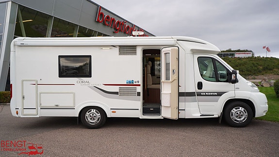 Adria Coral S 670 SLT | Låga enkelsängar | ALDE 4 of 21