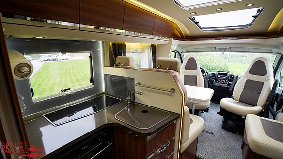 Adria Coral S 670 SLT | Låga enkelsängar | ALDE 16 of 21