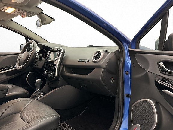 Renault Clio 15 of 30
