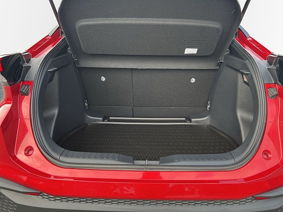 Toyota C-HR 10 of 10