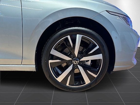 Volkswagen Golf I 8 of 18