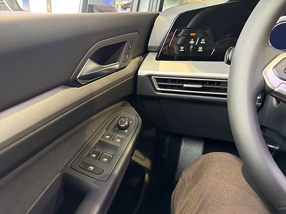 Volkswagen Golf I 15 of 18