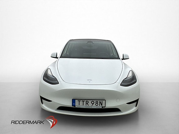 Tesla Model Y 3 of 30