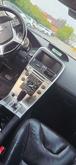 Volvo XC60 5 of 5