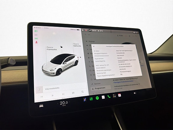 Tesla Model 3 24 of 30